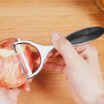 Econome UltraPerform épluchant pomme facilement