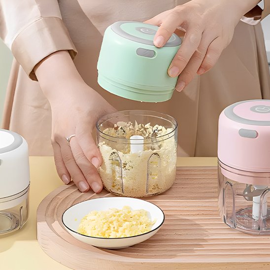 mini-hachoir-électrique-couvercle-amovible