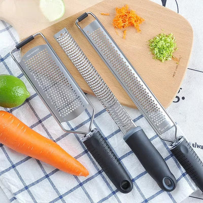 zesteur différente grandeur sur comptoir cuisine