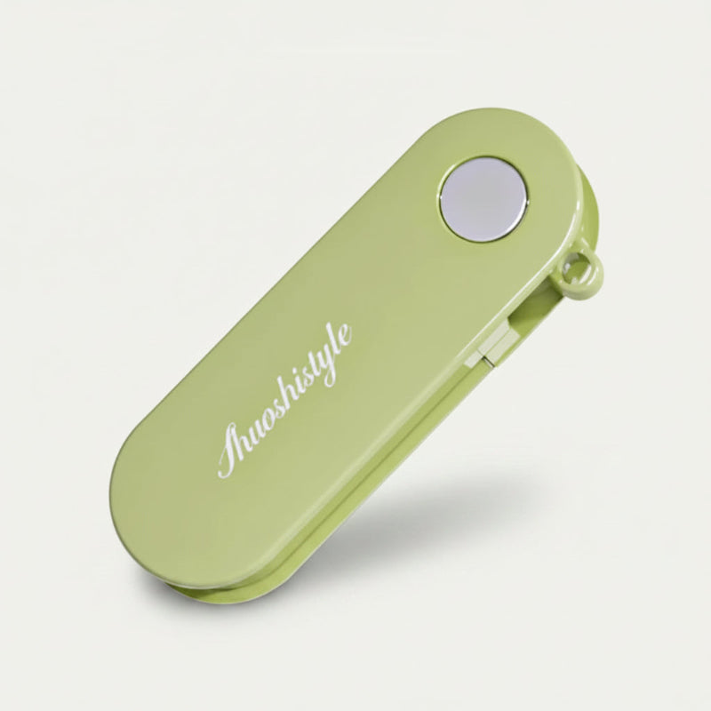Épluche carotte pliable compact vert