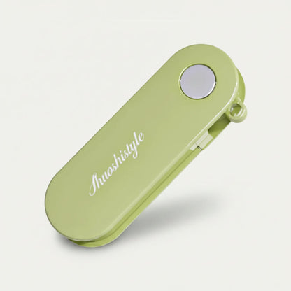 Épluche carotte pliable compact vert