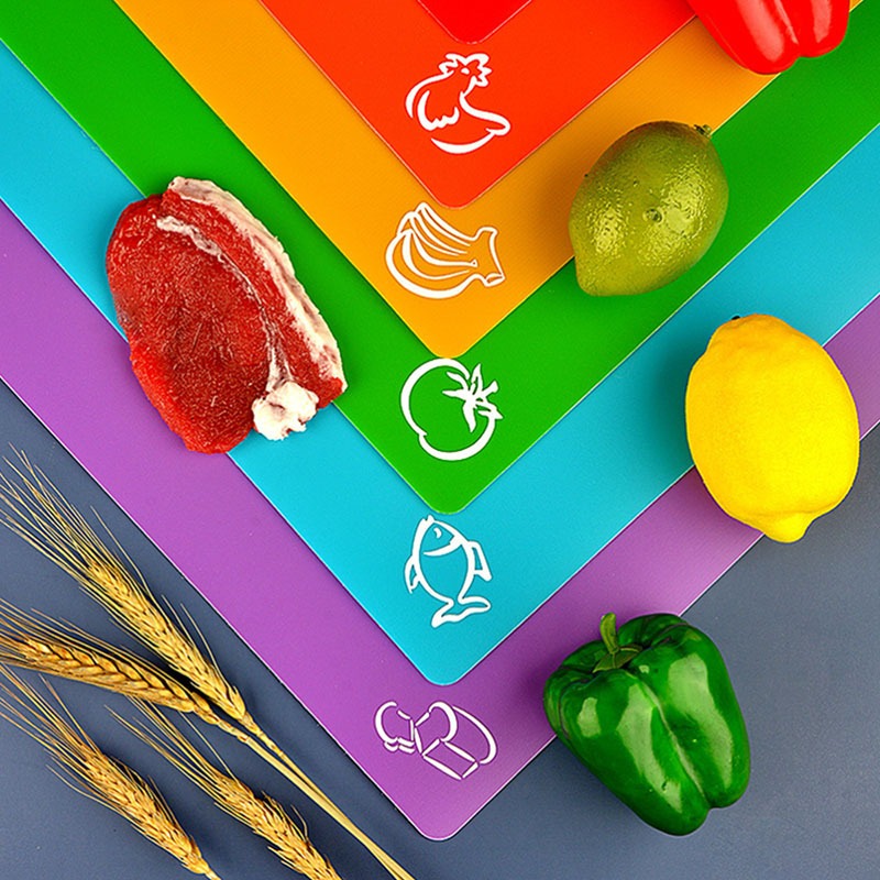 Planche à découper plastique 6couleurs 6aliments différents