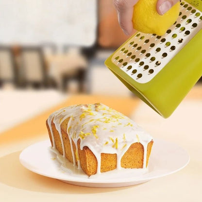 Rape fromage râper zeste citron sur gâteau