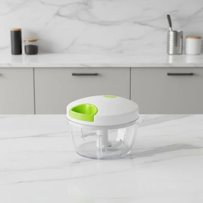 mini hachoir pour viande sur comptoir cuisine