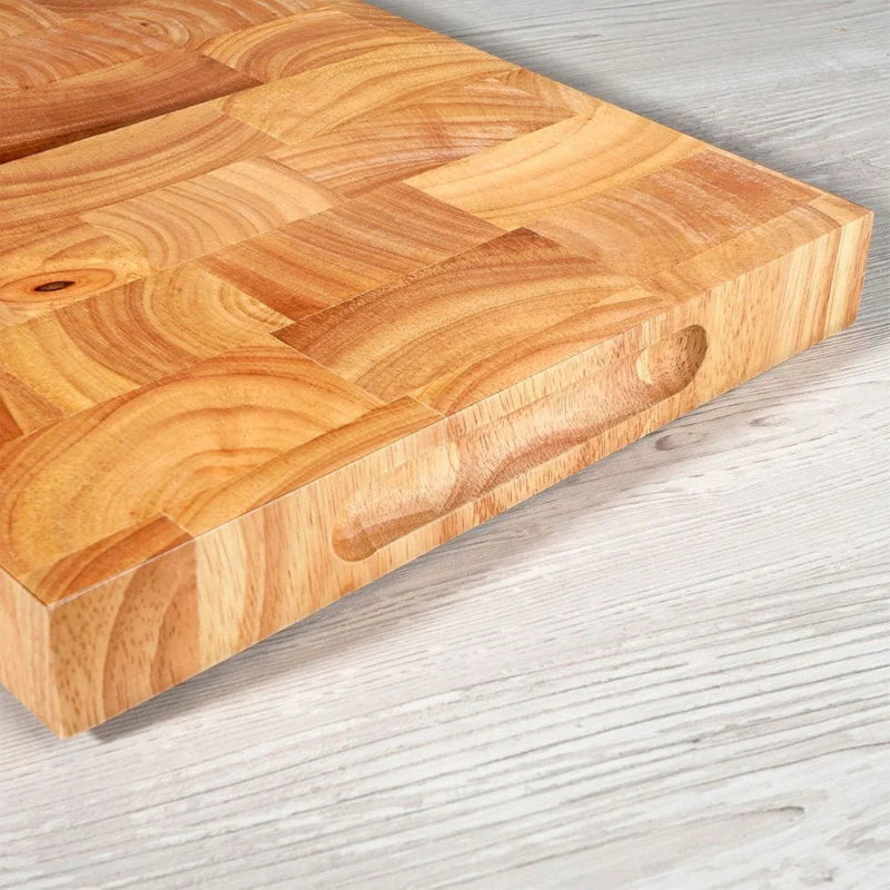 planche à découper bois avec poignées transport intégrées