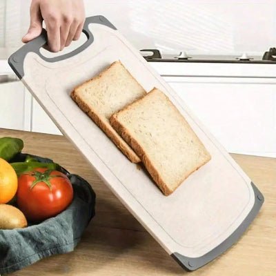 planche à découper coeur de cuisine avec poignée ergonomique