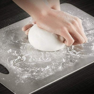 Planche a découper inox idéale pour pizza pain