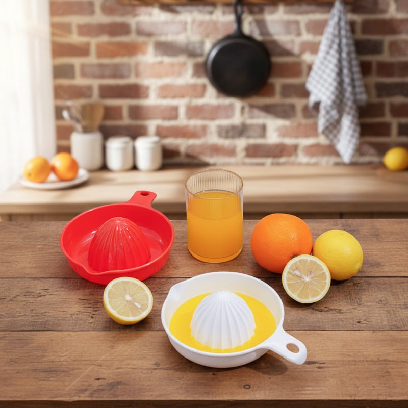 presse agrume avec citron orange verre jus sur comptoir