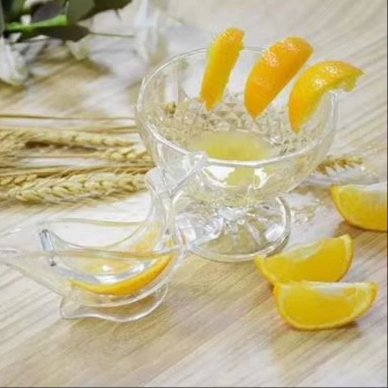 presse agrume manuel jus orange verre avec quartier