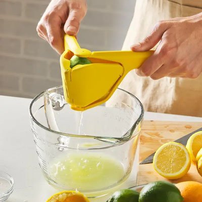 Presse citron manuel insertion facile agrume pour pressage rapide