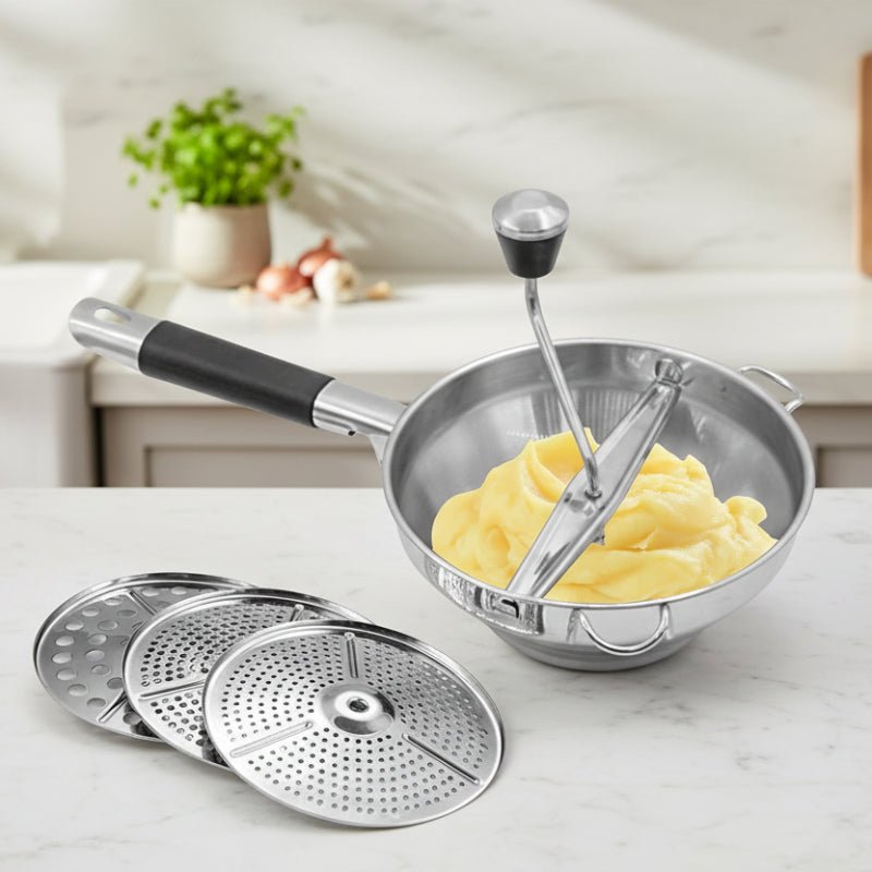 presse purée avec trois disques interchangeables