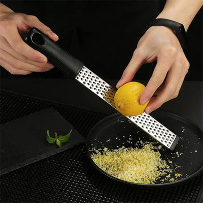 Râpe fromage râpant citron finement