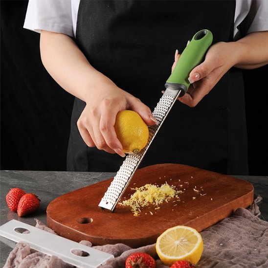 Zesteur râpe citron finement
