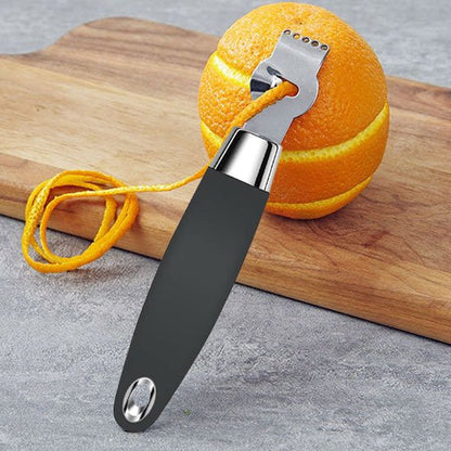 Zesteur zester la pelure dune orange